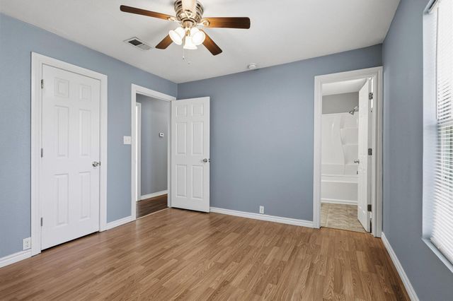 905 Thatcher Street, Denison, TX 75020