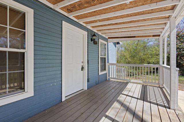 905 Thatcher Street, Denison, TX 75020