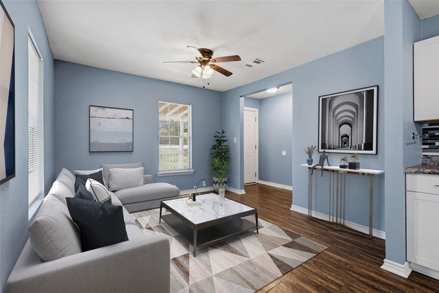 905 Thatcher Street, Denison, TX 75020