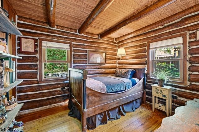 66 Bearfort Rd, West Milford Twp., NJ 07480