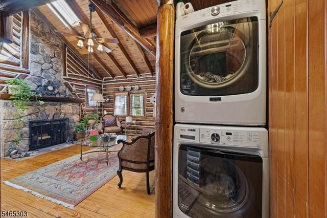 66 Bearfort Rd, West Milford Twp., NJ 07480