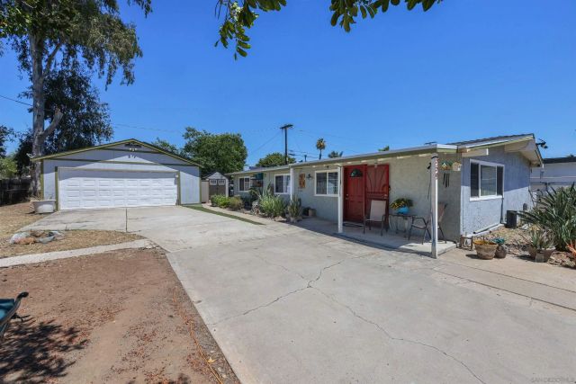 559 Lindsay Street, El Cajon, CA 92020