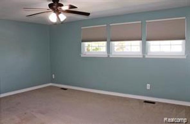 19848 Irongate, Northville, MI 48167