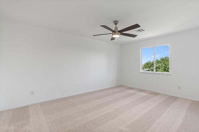 13505 Lismore LN, Pflugerville, TX 78660