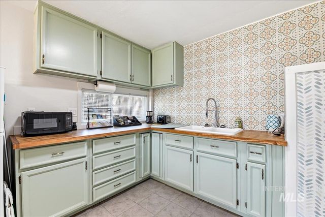6710 W Ustick, Boise, ID 83704