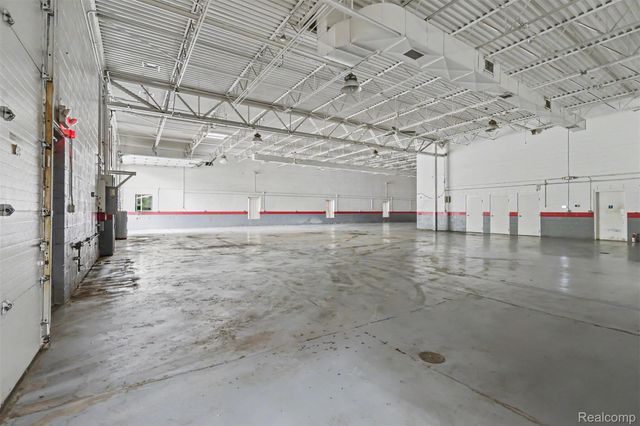 3241 S Gulley Road, Dearborn, MI 48124