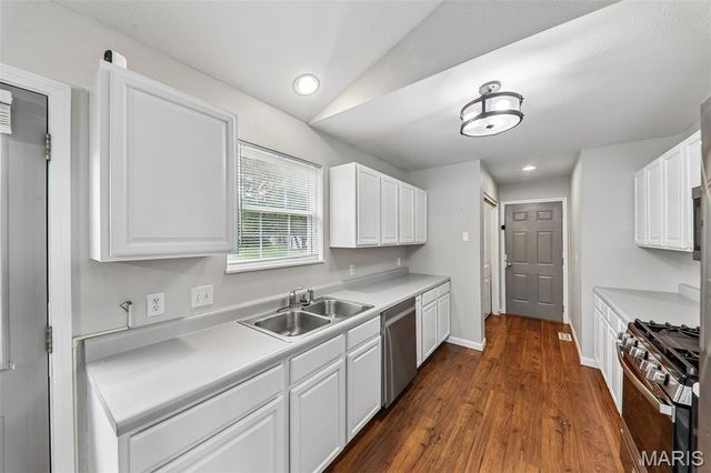 409 Hartman Lane, Waterloo, IL 62298