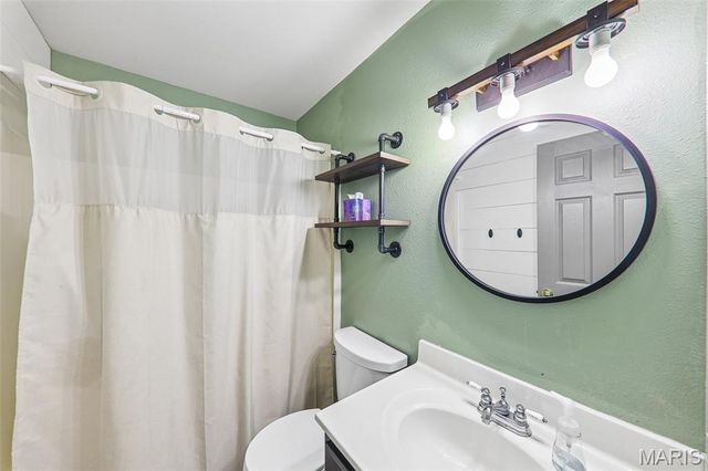 409 Hartman Lane, Waterloo, IL 62298