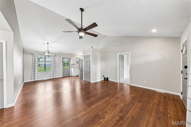 409 Hartman Lane, Waterloo, IL 62298