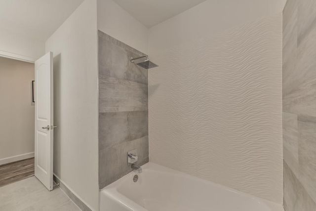5470 Darnell Street, Houston, TX 77096