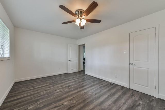 5470 Darnell Street, Houston, TX 77096