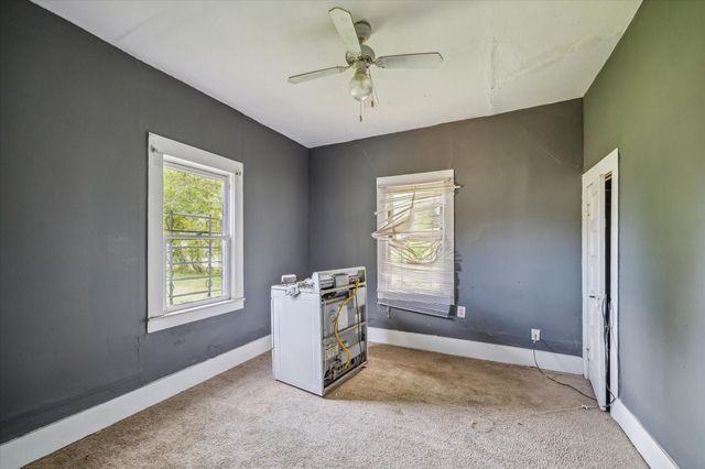 4427 Providence, Houston, TX 77020