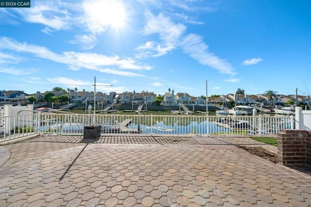 266 Heron Dr, Pittsburg, CA 94565