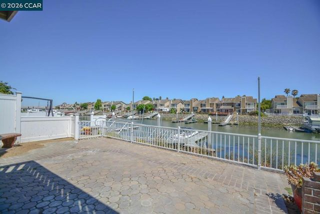 266 Heron Dr, Pittsburg, CA 94565