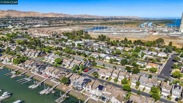 266 Heron Dr, Pittsburg, CA 94565