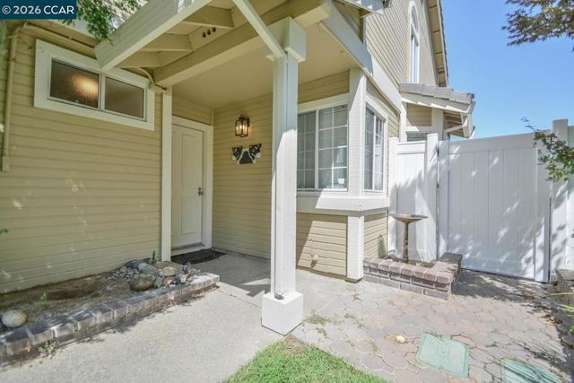 266 Heron Dr, Pittsburg, CA 94565