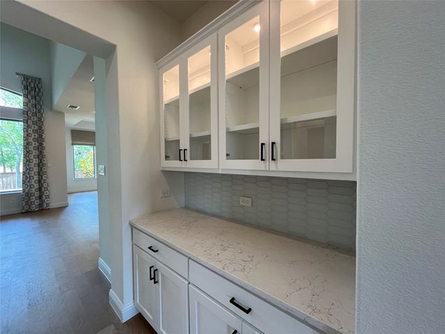 2403 Royal Dove Lane, Mansfield, TX 76063