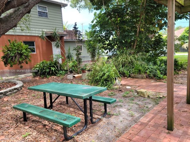 258 SW 1st Ct HOUSE, Dania Beach, FL 33004