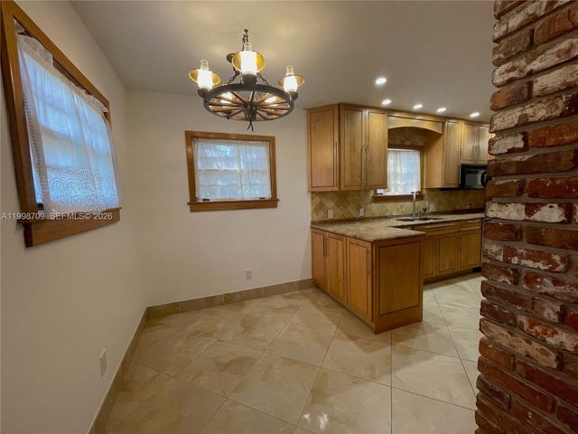 258 SW 1st Ct HOUSE, Dania Beach, FL 33004