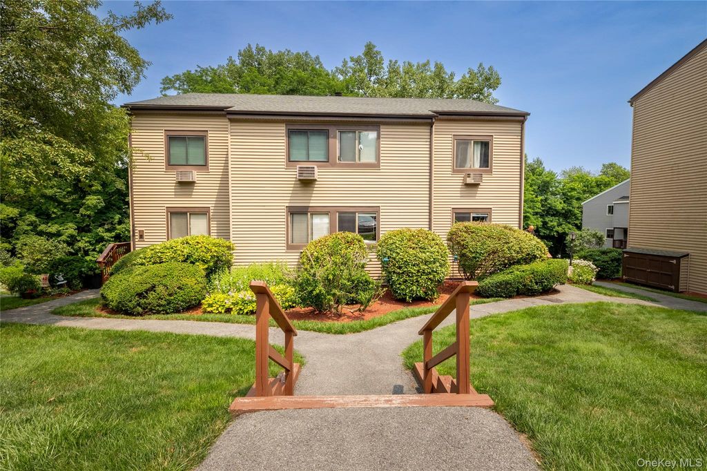 501 Village Drive, Brewster, NY 10509