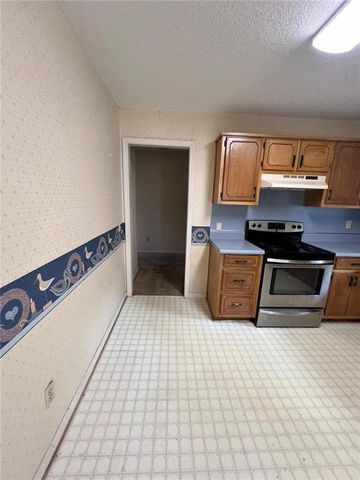 148 River Ridge Drive, Carrollton, GA 30117