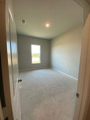 900 County Road 200, Valley View, TX 76272