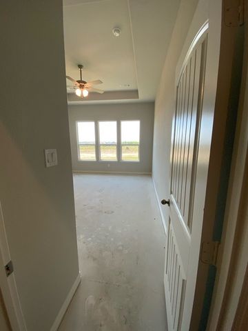 900 County Road 200, Valley View, TX 76272