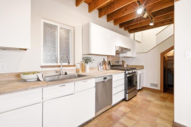 142 Josiah Avenue, San Francisco, CA 94112