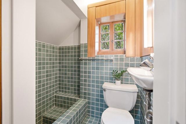 142 Josiah Avenue, San Francisco, CA 94112
