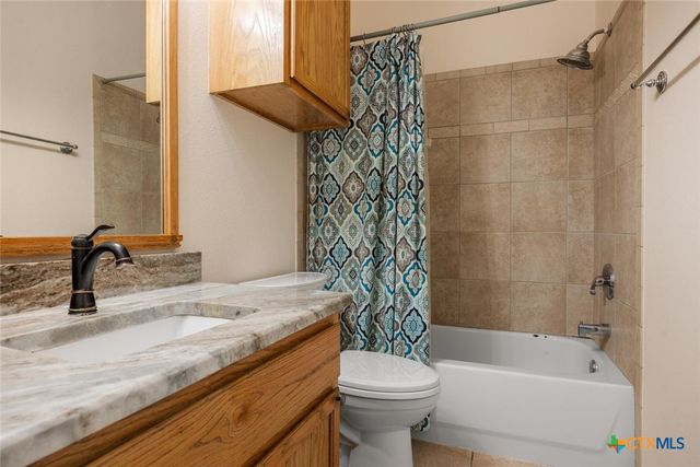 12 Springwood Circle, Wimberley, TX 78676