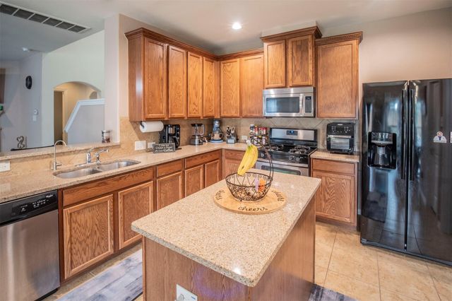 9915 Blissfull Valley Lane, Tomball, TX 77375