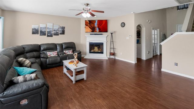 9915 Blissfull Valley Lane, Tomball, TX 77375