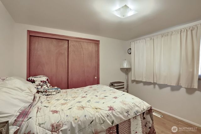 16719 3rd Avenue NE, Shoreline, WA 98155