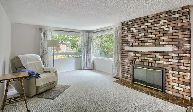 16719 3rd Avenue NE, Shoreline, WA 98155