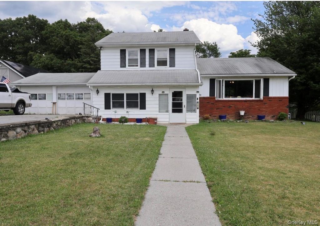114 Prospect Avenue, Maybrook, NY 12543