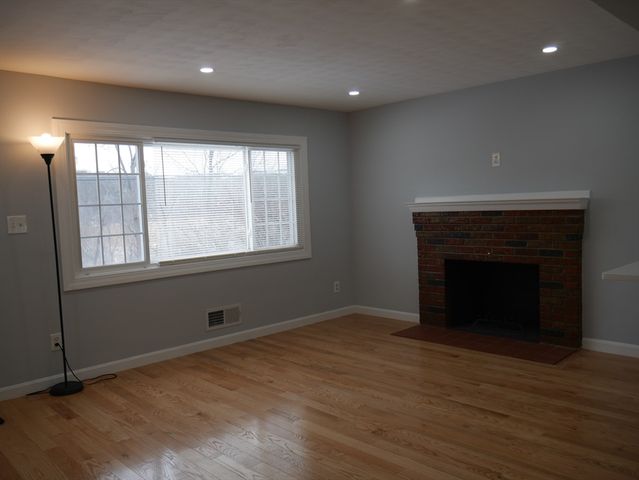 54 Harris Rd, Lynn, MA 01904