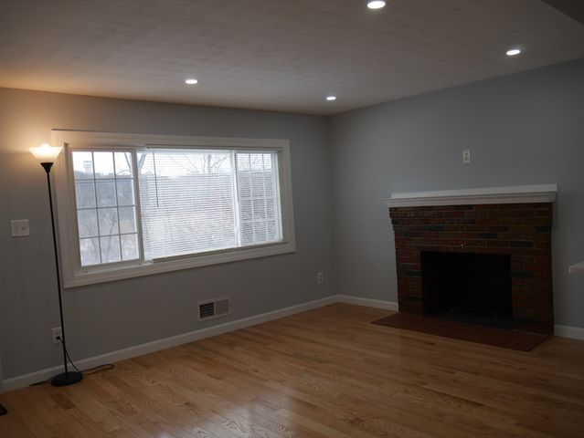 54 Harris Rd, Lynn, MA 01904