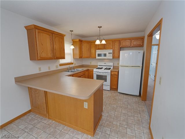 854 Susan Road, Ravenna, OH 44266