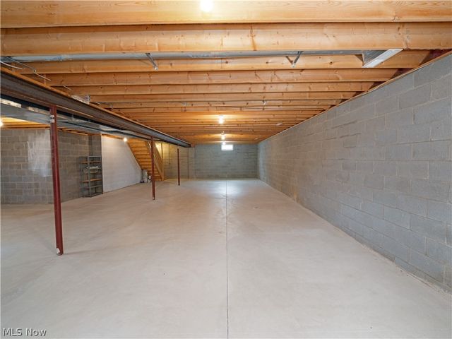 854 Susan Road, Ravenna, OH 44266