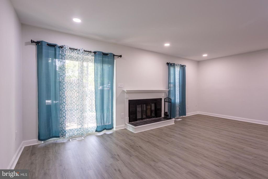 Image 17 of property listing at 6526 QUIET HOURS, Columbia, MD 21045