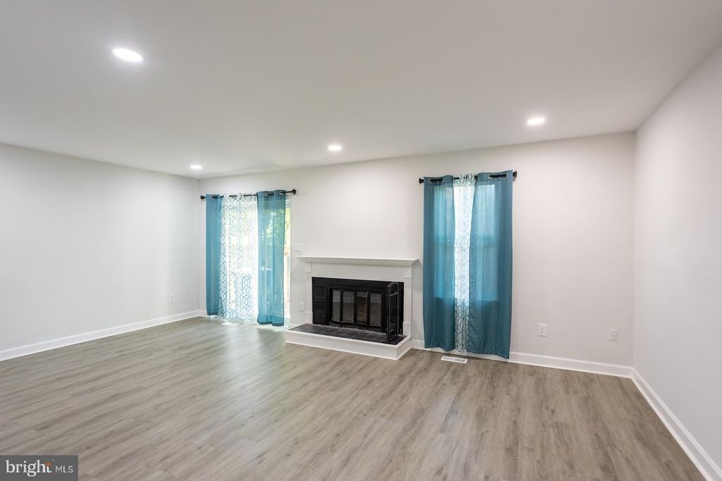 Image 19 of property listing at 6526 QUIET HOURS, Columbia, MD 21045