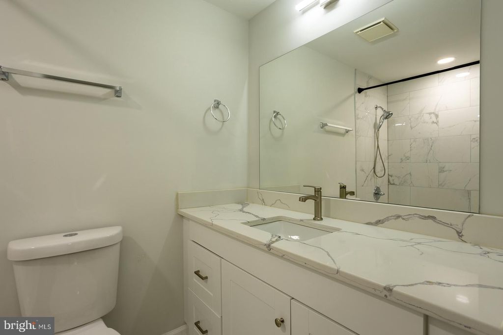 Image 23 of property listing at 6526 QUIET HOURS, Columbia, MD 21045