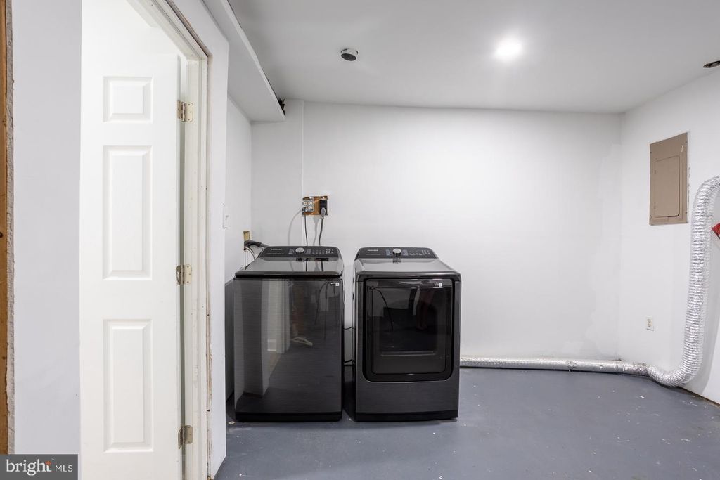 Image 41 of property listing at 6526 QUIET HOURS, Columbia, MD 21045