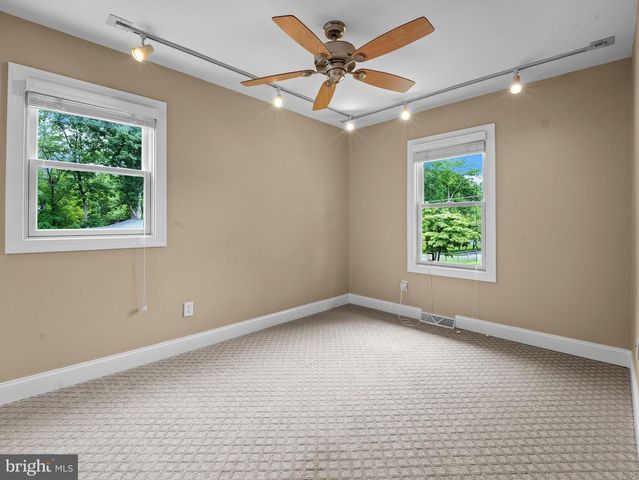 7884 BELHAVEN AVE, Pasadena, MD 21122