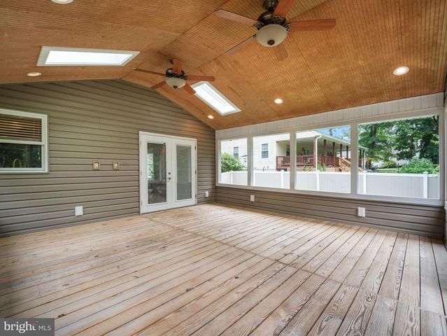 7884 BELHAVEN AVE, Pasadena, MD 21122