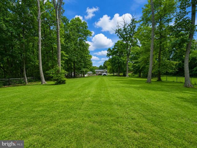 7884 BELHAVEN AVE, Pasadena, MD 21122