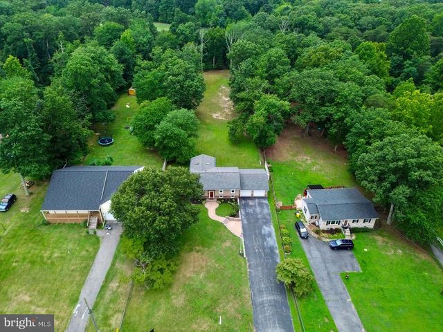 7884 BELHAVEN AVE, Pasadena, MD 21122