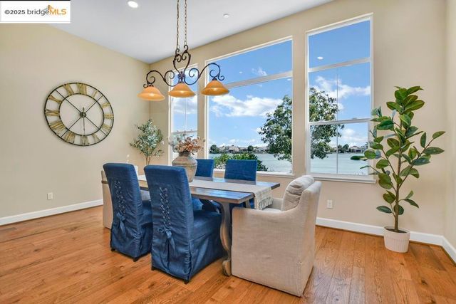 133 Clear Lake Ct, Oakley, CA 94561