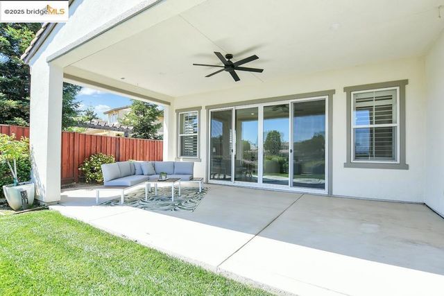 133 Clear Lake Ct, Oakley, CA 94561