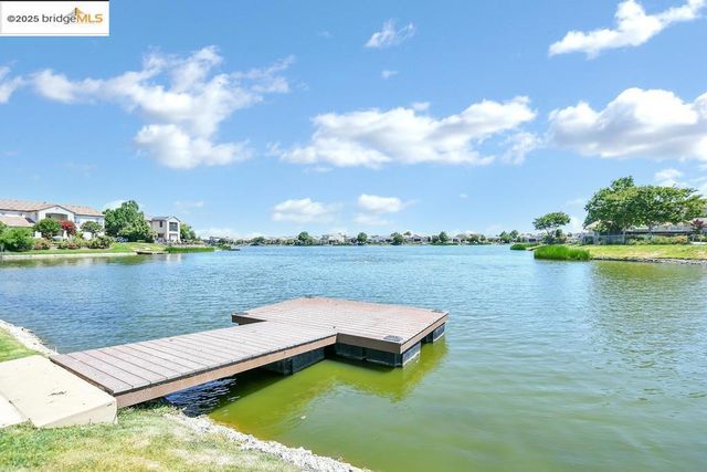 133 Clear Lake Ct, Oakley, CA 94561